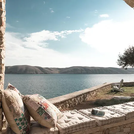 House Sika Miškovići